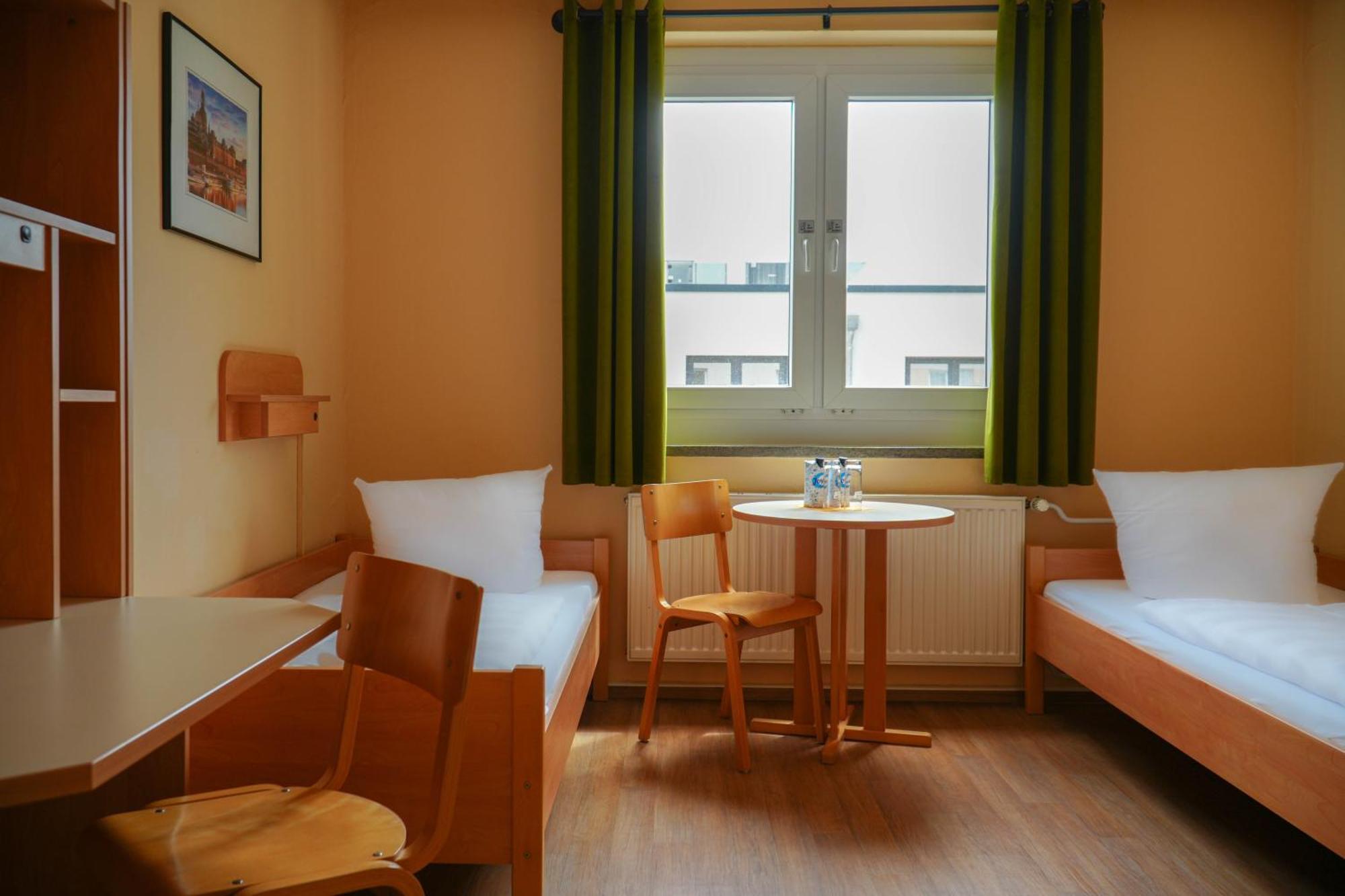 DJH Jugendherberge Dresden - Jugendgästehaus Eksteriør billede